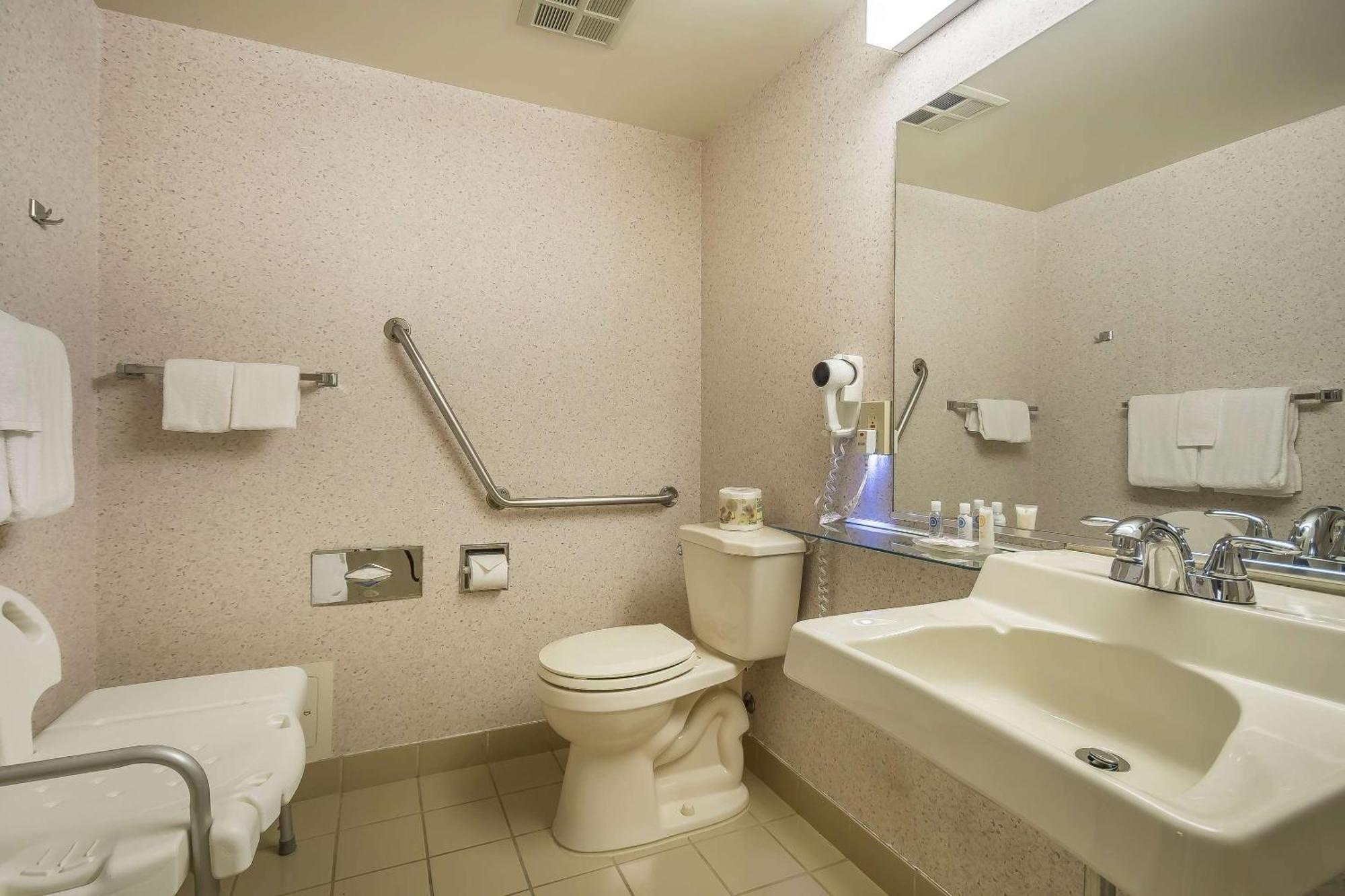 Comfort Inn Chilliwack Zewnętrze zdjęcie